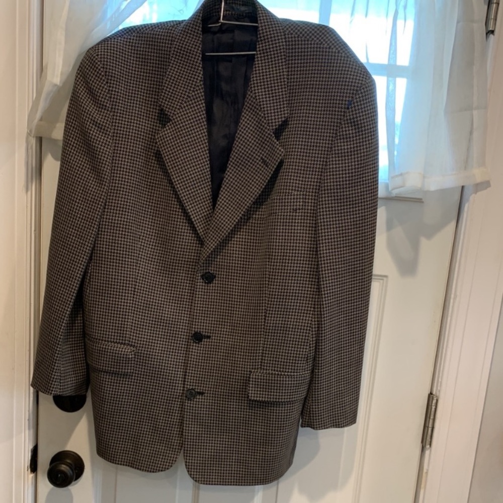 Jacket - Picture 2 of 9